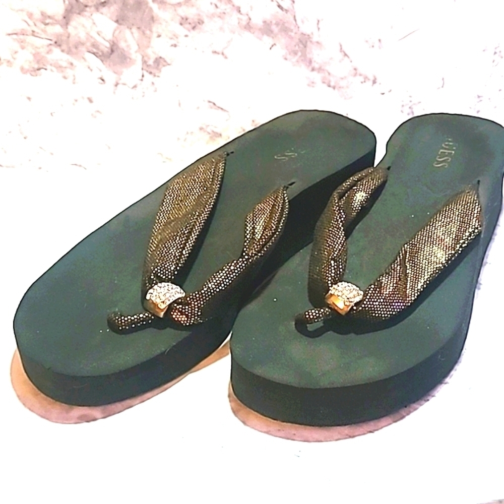 Guess Flip Flops Sandals black gold crystal rhinestone 1" platform bling